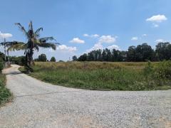 ขายที่ดินติดถนน 3 ด้าน 12-3-71 ไร่ ทำเลทอง ศุขประยูร - พนัสนิคม จ.ชลบุรี โทร 0818213624-202511141040521763091652918.jpg