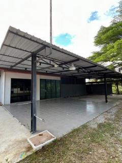 ให้เช่าโกดังขนาดเล็กพนัสชลบุรี พื้นที่รวมทั้งหมด ประมาณ 1 ไร่ พื้นที่สีเหลือง