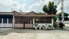 ทาวน์เฮ้าส์ ชั้นเดียว บ้านกลางเมือง พีพี 8 เมืองสุพรรณบุรี หลังมุม 