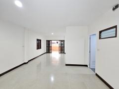 ขาย: ทาวน์เฮาส์ 2 ชั้น 28 ตรว. หมู่บ้านพนาสนธิ์วิลล่า 2 รีโนเวทใหม่เอี่ยม นิมิตใหม่ 1 มีนบุรี-202511141419541763104794735.jpg