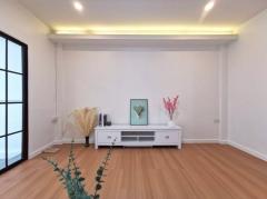 ขาย ทาวน์โฮม หมู่บ้าน​พั​ธนชัย​ สายไหม​ 34 พื้นที่ 100 ตรม. 21.2 ตร.วา 2นอน 2น้ำ รีโนเวทใหม่ พร้อมอยู่ หลังบ้านไม่ติดใคร ใกล้ BTS แยกคปอ-202511141707171763114837403.jpg