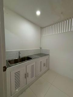 รีบด่วน! บ้านทาวน์เฮาส์ 2 ชั้น ให้เช่า 10000 บาท งามเจริญ19 พัทยา หนองเกตุน้อย  PR:ad-202511151005101763175910647.jpg