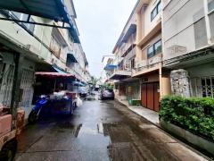 ขายอาคารพาณิชย์ 3 ชั้น ซอยเจริญนคร 12 ถนนเจริญนคร-202511151014151763176455170.jpg