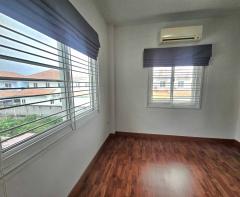 ขายบ้านแฝด ลภาวัน 21 บนทำเลศักยภาพ ถนนราชพฤกษ์-202511162002111763298131023.jpg