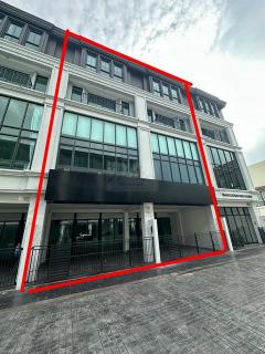 ให้เช่า-home-office-หรู-4.5-ชั้น-640-ตรม.-โครงการ-Th