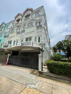 ให้เช่า ทาวน์โฮม 3 ชั้น โกลเด้น โฮม พาร์ควิลล์  ช่องนนทรี - สาทร ไลน์ไอดี ✅ @ibx7531n