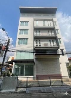 ให้เช่า-โฮมออฟฟิศ-4.5ชั้น-ใกล้เดอะไนน