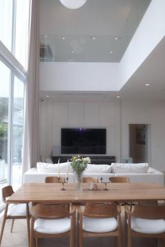 BS1010-ขายบ้านเดี่ยวหรู-2-ชั้น-สไตล์พูลว