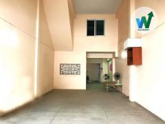 ขายตึกแถว 3.5 ชั้น อยู่เจริญ วิภาวดี 37 ใกล้ถนนเมน ต่อเติมครบ 16 ตร.ว. 3 ห้องนอน 2 ห้องน้ำ ค้าขายได้ อยู่อาศัยดี ย่านวิภาวดี -202511181656571763459817208.jpg