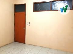 ขายตึกแถว 3.5 ชั้น อยู่เจริญ วิภาวดี 37 ใกล้ถนนเมน ต่อเติมครบ 16 ตร.ว. 3 ห้องนอน 2 ห้องน้ำ ค้าขายได้ อยู่อาศัยดี ย่านวิภาวดี -202511181656591763459819207.jpg