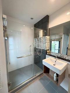 ขาย เช่าทาวน์โฮม 3 ชั้น โครงการ บ้านกลางเมือง ลาดพร้าว-เสรีไทย 52 ใกล้ทางด่วน กาญจนา-มอเตอร์เวย์ พร้อมเข้าอยู่-202511181809301763464170911.jpg