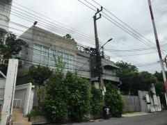 ขาย-Home-Studio-101-ตรว.-540-ตรม.-รวมดาดฟ้า-สุขุมว