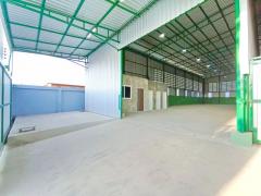 ทำโรงงาน ตรมละ 70-75บาทถูกที่สุดในโลก  ให้เช่าโกดัง เกือบไร่ 802ตร.ม รร.วัดบางกระดี่ 1 กม. ย่านพระราม 2 ตลาดบางกระดี่ 1.5 กม.