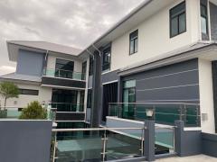 ขายบ้านเดี่ยว 3 ชั้น พร้อมสระว่ายน้ำ ทำเลดี  เขตสวนหลวง จังหวัดกรุงเทพมหานคร -202511190924031763519043755.jpg