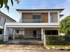 ขาย-ให้เช่า บ้านเดี่ยว 2 ชั้น เซนโทร พระราม 2 - พุทธบูชา  227 ตรม 60 ตรว 4 ห้องนอน 5 ห้องน้ำ  พร้อมเฟอร์นิเจอร์ ครัวบิ้วอินพร้อมใช้งาน