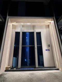 ให้เช่าทาวน์โฮม-3.5-ชั้นหมู่บ้านพาทิ