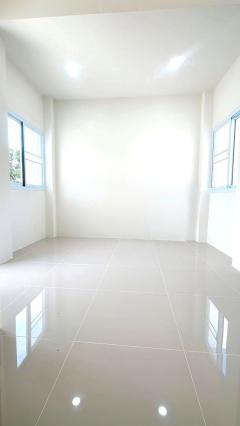 ขายบ้านเดี่ยวหรู 2 ชั้น บ้านศรีย้อย ต้นธง - ลำพูน บ้านใหม่สไตล์โมเดิร์น ของแถมจัดเต็ม ถูกมาก ใกล้ตัวเมืองลำพูน เชื่อมต่อเชียงใหม่-202511191420501763536850693.jpg