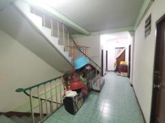 ขาย อาคารพาณิชย์ 4 ชั้น 2 คูหา ซอยจันทน์ 25-1 สาธุประดิษฐ์ 26 ตรว แบ่งเป็นห้องเช่า เช่าเต็ม รับรายได้ทันที ศักยภาพสูง รีโนเวทเพิ่มค่าเช่าได้-202511191548541763542134851.jpg