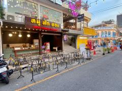 เซ้งร้านอาหาร ถนนบรรทัดทอง พร้อมแบรนด์ ใจกลางย่านคนเดิน ซ.จุฬา 3 หน้าร้านทำเลดีมาก