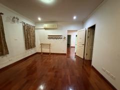 ให้เช่า บ้านหรู หมู่บ้านแกรนด์คาแนล ประชาชื่น 94 ตารางวา 5 นอน 2 ชั้น-202511211141041763700064396.jpg