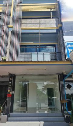 ให้เช่าตึกแถวติดถนนสายหลักหางดง ใกล้ห้างแม็คโครสภาพดีมาก-202511211301311763704891070.jpg
