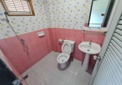 ให้เช่าตึกแถวติดถนนสายหลักหางดง ใกล้ห้างแม็คโครสภาพดีมาก-202511211301501763704910374.jpg