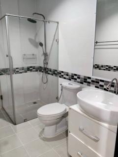 ขายทาวน์โฮม 3 ชั้น หมู่บ้านซิตี้พลัส หนองจอก 3 ห้องนอน 3 ห้องน้ำ ถ.ผดุงพันธ์ ติดตลาดสดหนองจอก ราคาถูกในย่านนี้-202511211433051763710385078.jpg