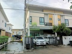 ขายทาวน์โฮม 2 ชั้น หมู่บ้านเดอะโมดิช ราชพฤกษ์ กาญจนาภิเษก เนื้อที่ 25.30 ตร.ว แปลงริม ต่อเติมครบ ทำเลดี ราคาต่อรองได้