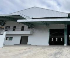 ให้เช่าโกดังสร้างใหม่พร้อมออฟฟิส2ชั้น 1600 ตร.ม.ย่านพระราม2ขาออกกม.42  บางโทรัด เมืองสมุทรสาคร 