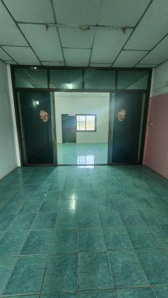 ขายทาวเฮ้าส์ 20 ตารางวา ราชสาส์น ฉะเชิงเทรา ใกล้ที่ว่าการอำเภอราชสาส์น-202511212213431763738023580.jpeg