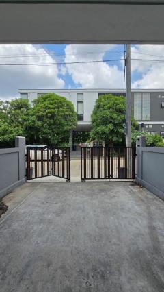 ให้เช่า ทาวน์โฮม 3 ชั้น นิว คอนเน็กซ์ เฮ้าส์ ดอนเมือง 22.5 ตรว 190 ตรม 4 นอน 4 น้ำ ใกล้สนามบินดอนเมือง-202511212337191763743039933.jpg