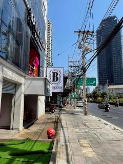  ให้เช่า อาคารพาณิชย์ใจกลางพระราม 4 -202511220937201763779040110.jpg