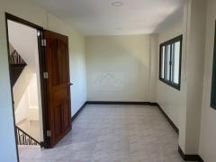 ให้เช่าทาวน์โฮม 3 ชั้น หลังใหญ่ 3 ห้องนอน ซอยสุขุมวิท 48 ใกล้ BTS พระโขนง อ่อนนุช และทางด่วน-202511221542561763800976568.jpg