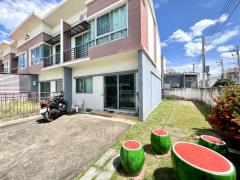 ขายทาวน์โฮม 2 ชั้น หมู่บ้านโนโว วิลล์ กรุงเทพฯ-ปทุมธานี จุดเด่นหลังนี้ตัวบ้านเป็นหลังมุม ได้เนื้อที่ 33 ตร.ว. มีพื้นที่เป็นสวนด้านข้างกว้างขวางอยู่ในตัวบ้าน โครงการจากศุภาลัยสร้างสไตล์โมเดิร์นมี 3 ห้องนอน 2 ห้องน้ำ-202511222012571763817177703.jpg