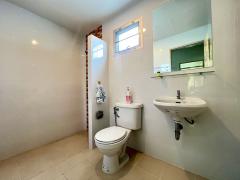 ขายทาวน์โฮม 2 ชั้น หมู่บ้านโนโว วิลล์ กรุงเทพฯ-ปทุมธานี จุดเด่นหลังนี้ตัวบ้านเป็นหลังมุม ได้เนื้อที่ 33 ตร.ว. มีพื้นที่เป็นสวนด้านข้างกว้างขวางอยู่ในตัวบ้าน โครงการจากศุภาลัยสร้างสไตล์โมเดิร์นมี 3 ห้องนอน 2 ห้องน้ำ-202511222013011763817181196.jpg