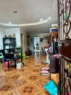 ทาวน์โฮม 2 ชั้น โครงการ ลินดาเฮ้าส์ (ข้างศูนย์อีซูซุ พานทอง)-202511222147381763822858152.jpg