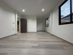 ขายฟรีโอน มบ. ชลลดา บางบัวทอง รีโนเวทใหม่ ทั้งหลัง 3 นอน 3 น้ำ บ้านสวย พร้อมเเต่งตามสไตล์ที่ชอบ-202511230219421763839182210.jpg