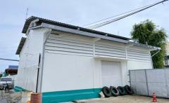 ถ.ติวานนท์ รัตนาธิเบศร์ แคราย รพ.พระนั่งเกล้า 2.6 กม.โกดังชั้นเดียว เข้า-ออกสะดวก ซ.เรวดี17-27  