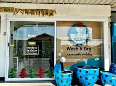 อาคารพาณิชย์ หลังมุม ทำเลทอง ใจกลางพนัสนิคม ปัจจุบันเปิดเป็นร้านสะดวกซัก รายได้เฉลี่ย 40,000–60,000 บาท/เดือน