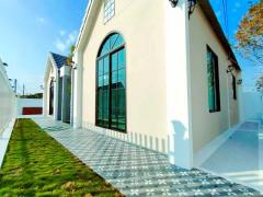 สันป่าตอง เชียงใหม่ 54ตร.วา วัดพระเจ้าสององค์ 500 ม. ให้เช่าบ้าน 3นอน 2 น้ำ .เทศบาล ต.ยุหว่า 1.8 กม. ตกแต่งครบพร้อมเฟอร์ฯ