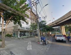 รหัสC6969 ขายที่ดิน 2ไร่กว่า พร้อมอาคารพาณิชย์ ตึกแถว 36 คูหา ริมถนนอรุณอัมรินทร์ เหมาะซื้อลงทุน