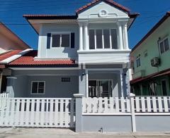 ขายด่วน! บ้านแฝด 2 ชั้น 3 ห้องนอน 2 ห้องน้ำ เนื้อที่ 35 ตรว. ใกล้ ม.มหิดล แม็คโคร และเซ็นทรัลศาลายา โทร. 084-0803830-202511241651311763977891698.jpg