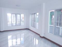 ขายด่วน! บ้านแฝด 2 ชั้น 3 ห้องนอน 2 ห้องน้ำ เนื้อที่ 35 ตรว. ใกล้ ม.มหิดล แม็คโคร และเซ็นทรัลศาลายา โทร. 084-0803830-202511241651321763977892728.jpg