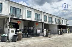 ขายทาวน์โฮม 2 ชั้น พฤกษาวิลล์ 112 กรุงเทพกรีฑา-วงแหวน ถนนกาญจนาภิเษก ใกล้วงแหวนรอบนอกตะวันออก