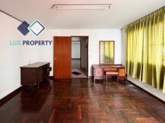 ขาย ออฟฟิศ อาคารสำนักงานออฟฟิศ  ย่านสุขุมวิท ทำเลทอง  ซอย บางนา-ตราด 19 แยก 14 1500 ตรม 112 ตรว เดินทางสะดวก เชื่อมต่อถนนหลักหลายสาย-202511251353261764053606397.jpg