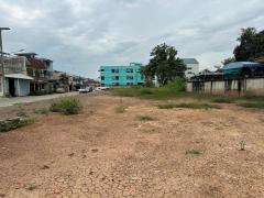 MT201 ขาย ที่ดินเปล่า 1 ไร่ รูปแปลงสี่เหลี่ยมผืนผ้า ซอย รังสิตนครนายก39 ถนนกว้าง ใกล้ถนนใหญ่ 200 เมตร ใกล้ฟิวเจอร์ปาร์ครังสิต เดินทางสะดวก