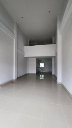 ขายหรือให้เช่าอาคารพาณิชย์ 3.5 ชั้น พร้อมดาดฟ้า โครงการ UTECTIC 2 กม. 24 ถึง 25 ห่างจากเซ็นทรัลมหาชัยเพียง 200 เมตร ติดถนนพระราม 2 -202511261648391764150519123.jpg