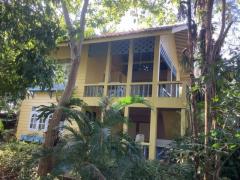 โรงแรม รีสอร์ต บ้านไม้รูด จ.ตราด พ.ท. 2 Rai 3 NGAN 53 Square Wah 32000000 บ. ใกล้ อยู่ติดคลองบ้านไม้รูด และห่างชายทะเล 200 ม. โดยประมาณ ถูก