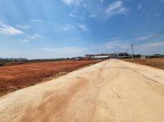 ให้เช่า อาคาร โกดัง คลังสินค้า พื้นที่ให้เช่า ที่ดินเปล่า ติดบิ๊กซี สมุทรสงคราม-202511261726401764152800569.jpg