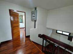  ให้เช่าบ้านเดี่ยว หลังใหญ่ รีโนเวทใหม่ทั้งหลัง | พื้นที่ใช้สอย 250 ตร.ม. ลาดพร้าว71-202511271023321764213812583.jpg